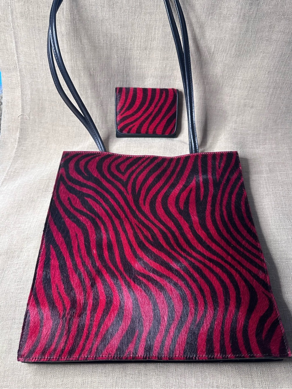 Vintage Wilsons Leather Red Zebra Pony Hair Tote Bag & Matching Wallet Set Y2K - Picture 2 of 14